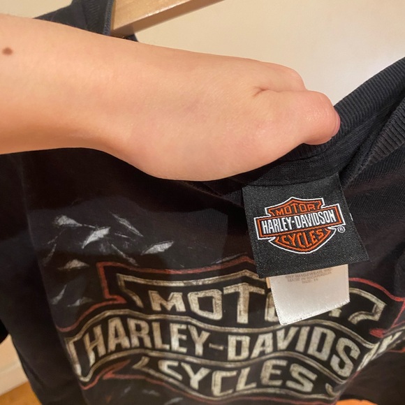 Graphic tee - Picture 3 of 5